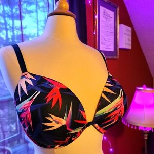 PINK Wear Everywhere Bra Size 36DDD